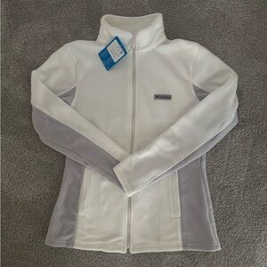 Columbia Women's White and Light Gray Fleece Jacket